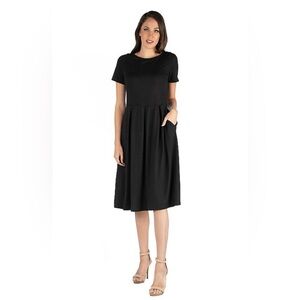 Casual Women's Midi Dress. Black with pockets and pleats. Size large